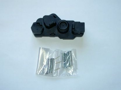 Picture of R1051,02